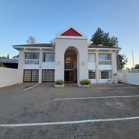 Florentia Guest House Bloemfontein Ngoại thất bức ảnh