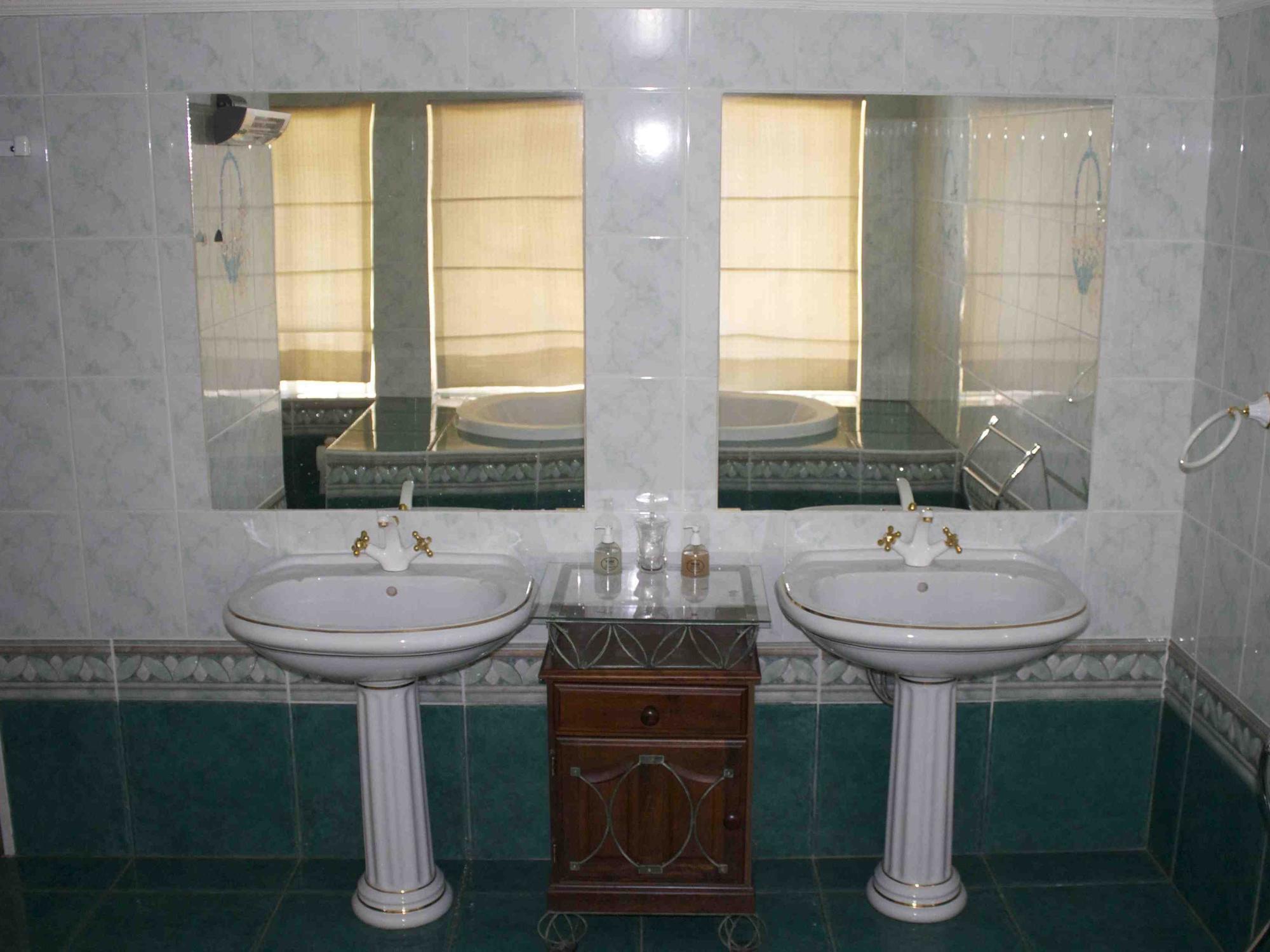 Florentia Guest House Bloemfontein Ngoại thất bức ảnh