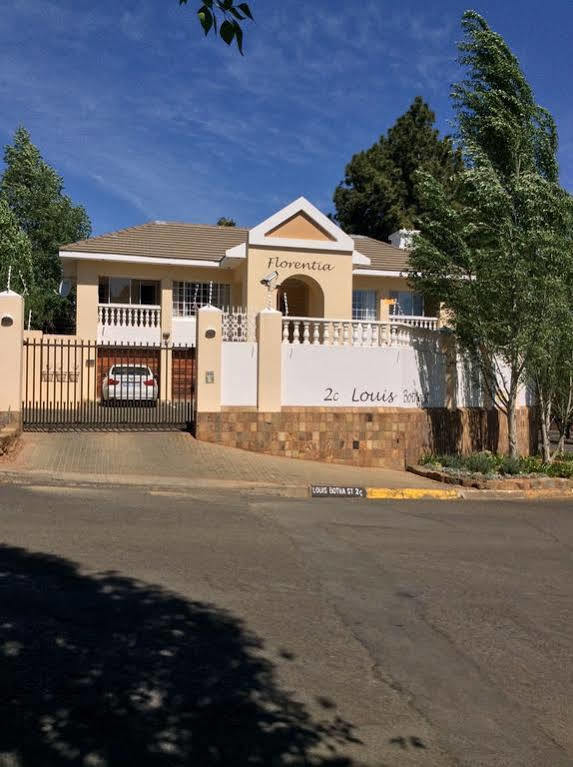Florentia Guest House Bloemfontein Ngoại thất bức ảnh