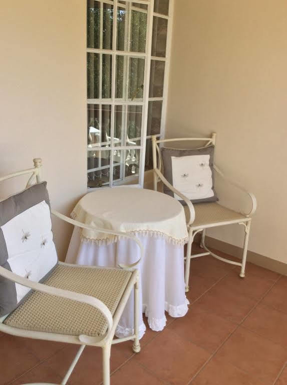 Florentia Guest House Bloemfontein Ngoại thất bức ảnh